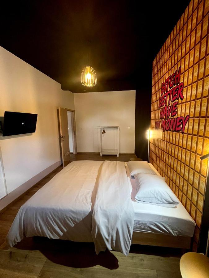 Capsule Casino - Jacuzzi - Billard - Netflix - Console & Jeux Apartment Mons Exterior foto