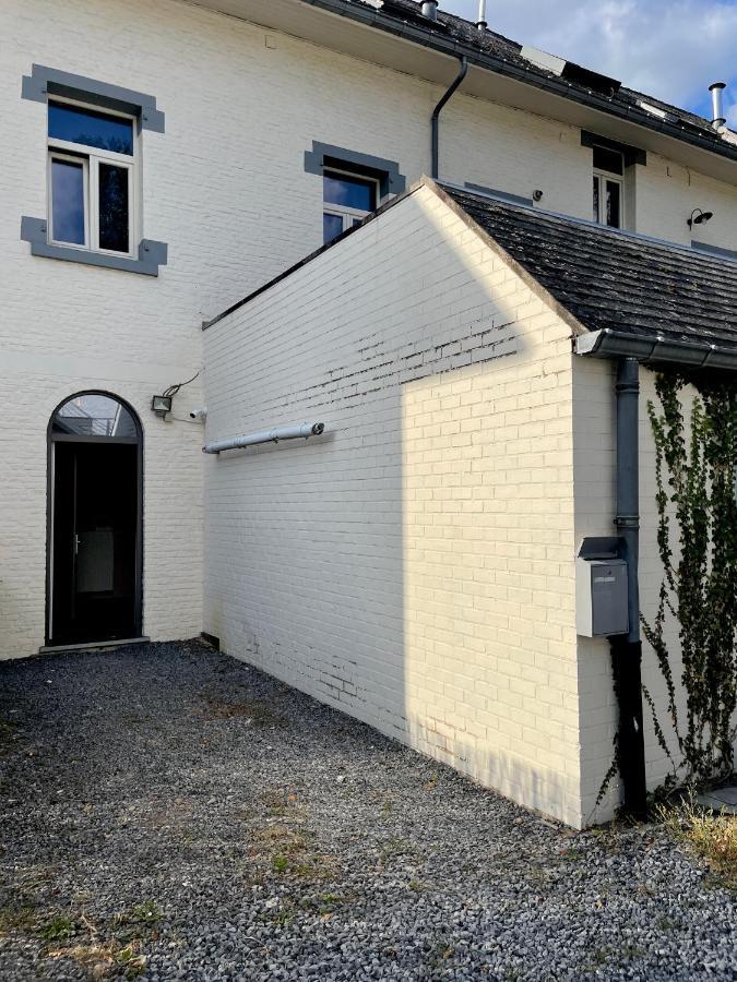 Capsule Casino - Jacuzzi - Billard - Netflix - Console & Jeux Apartment Mons Exterior foto